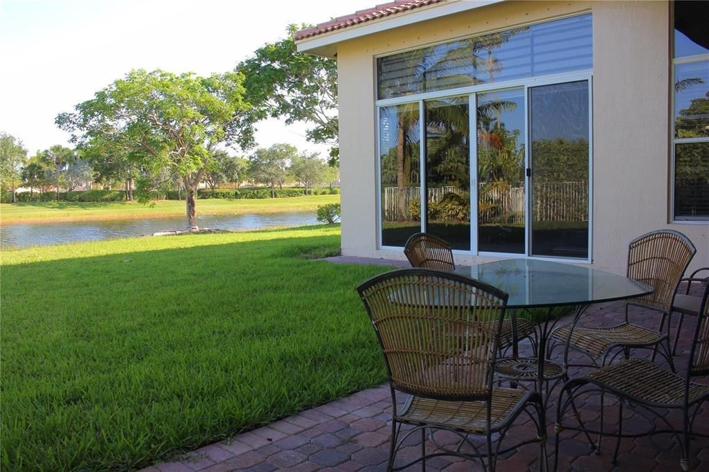 Photo of 791 Regal Cove Road, Weston, FL 33327 (MLS # B26003602)