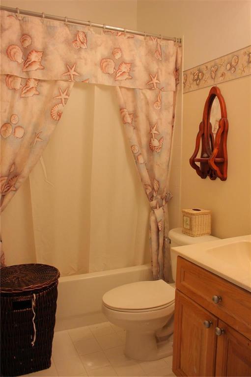 SECTOR 2-PARCELS 11 27 28 & 29 - Residential Lease