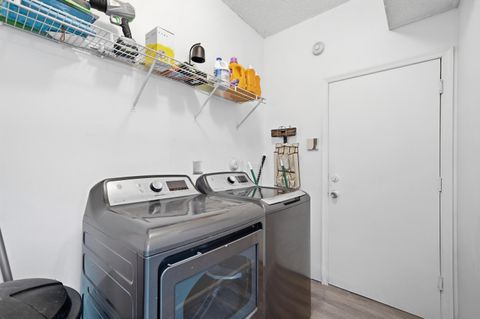Tiny photo for 9378 NW 8th Circle, Plantation, FL 33324 (MLS # B26009880)