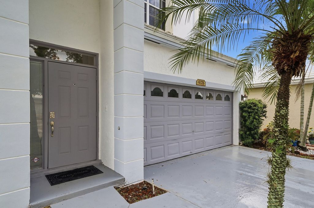 Photo of 9378 NW 8th Circle, Plantation, FL 33324 (MLS # B26009880)