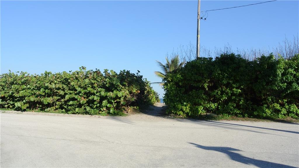 Palm Beach Shore Acres - Residential
