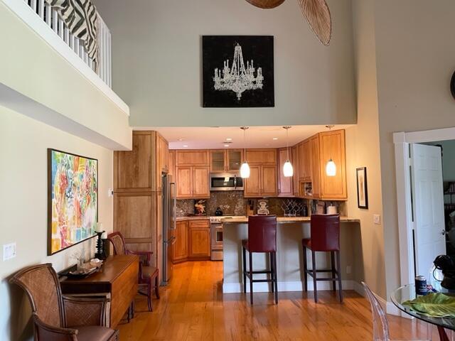 2410 Fairway Drive N