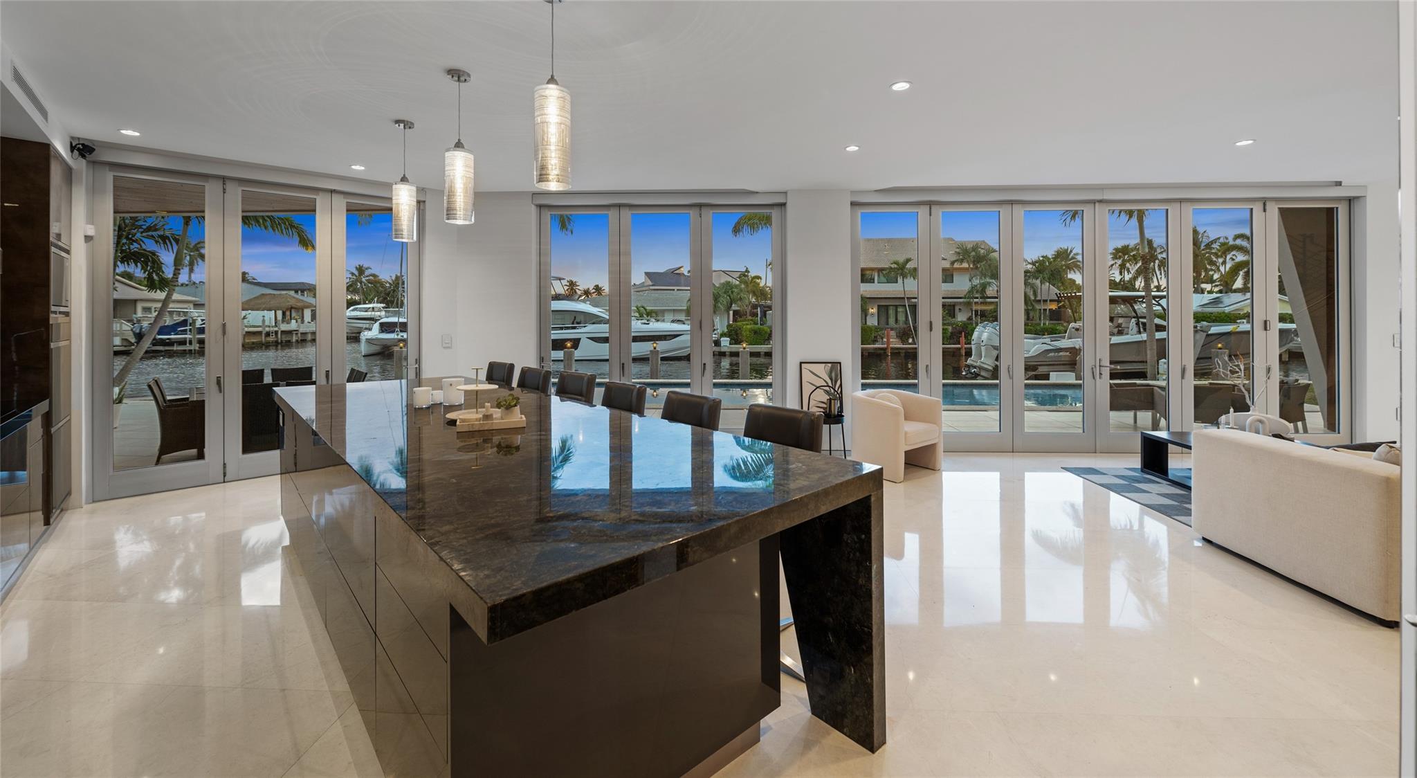 BERMUDA RIVIERA | GALT OCEAN - Residential