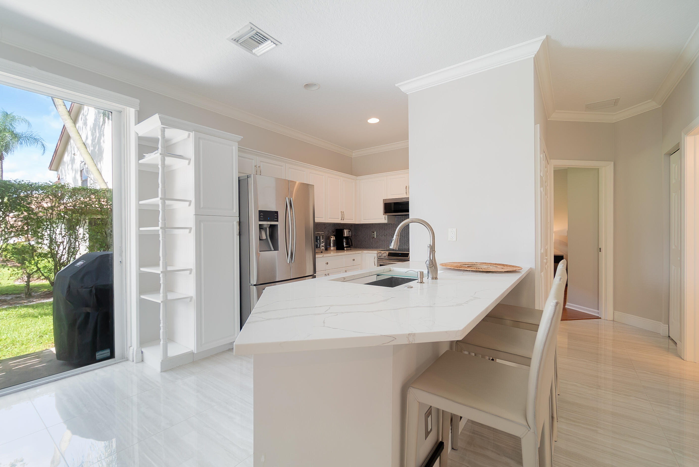 SHORES AT WELLINGTON CONDO - Residential