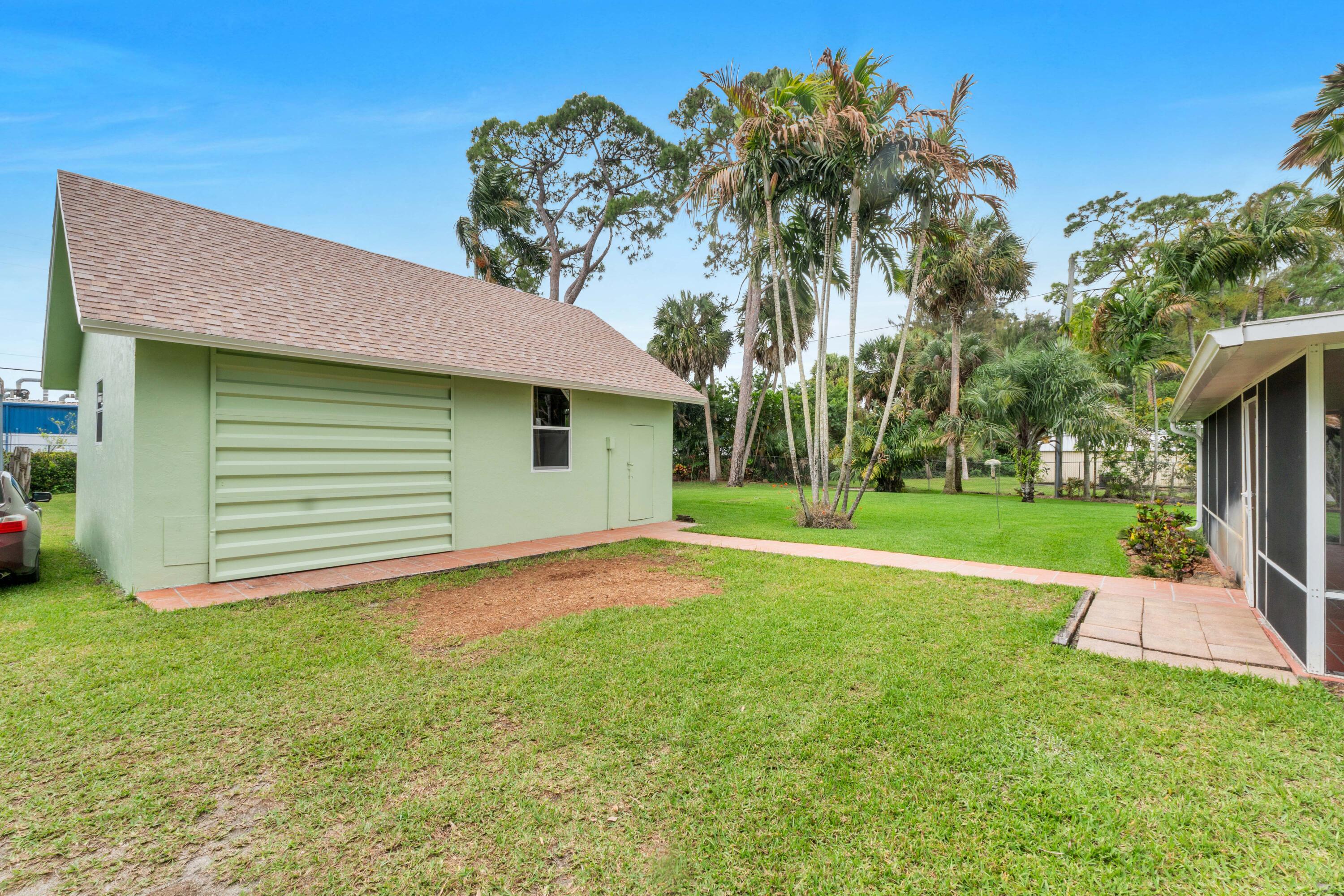 PALM BEACH FARMS CO 3 - Residential