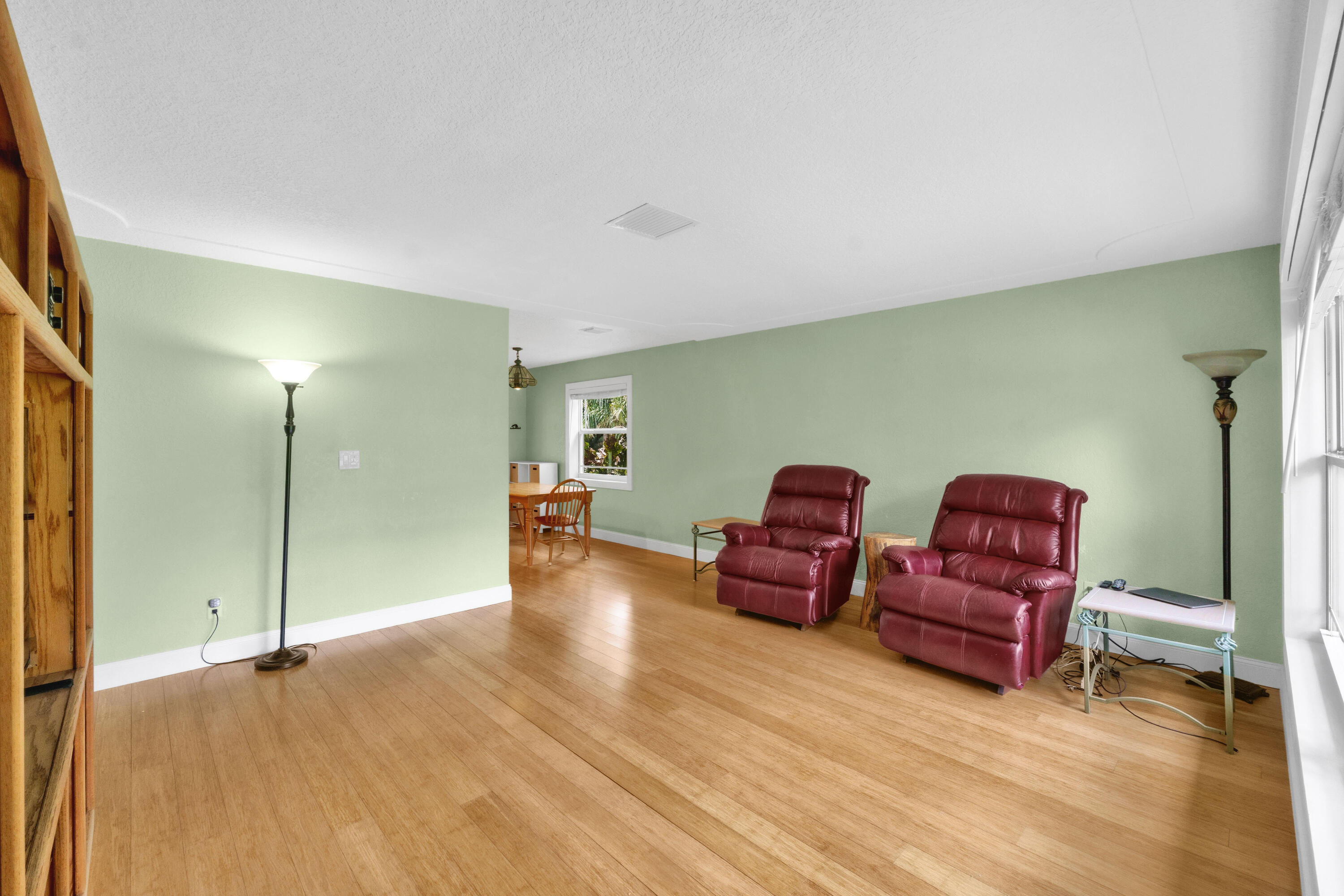 PALM BEACH FARMS CO 3 - Residential