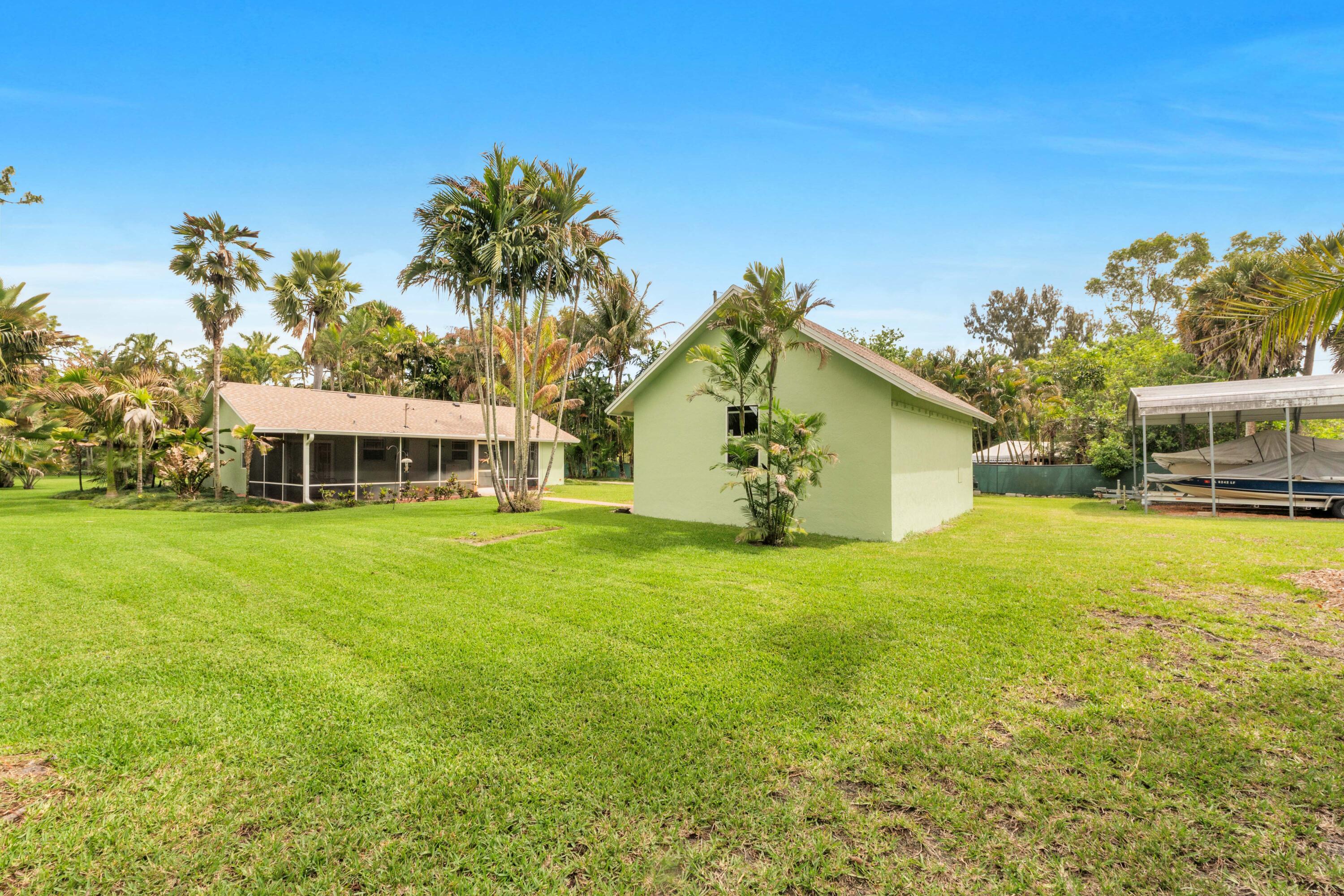 PALM BEACH FARMS CO 3 - Residential