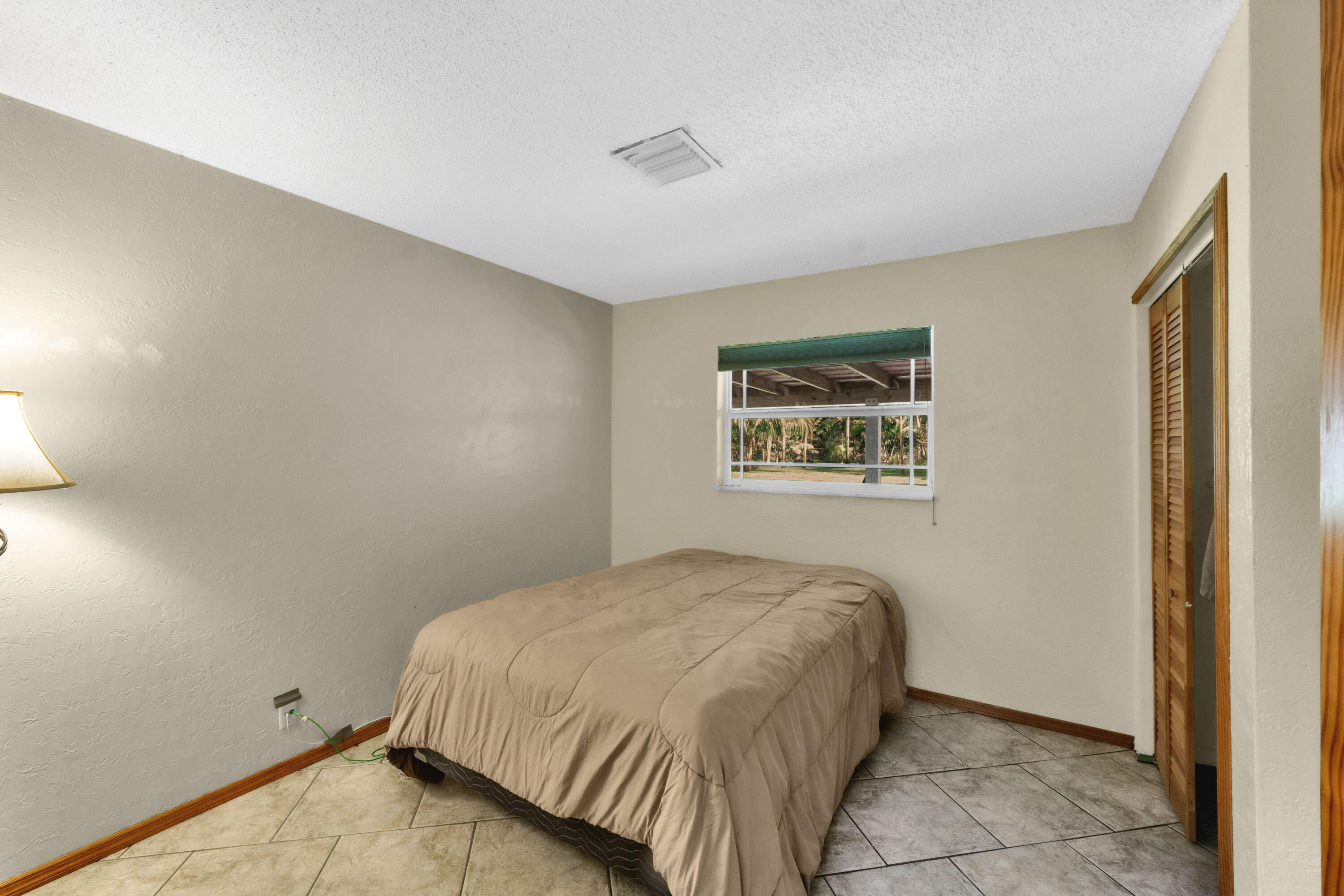 PALM BEACH FARMS CO 3 - Residential