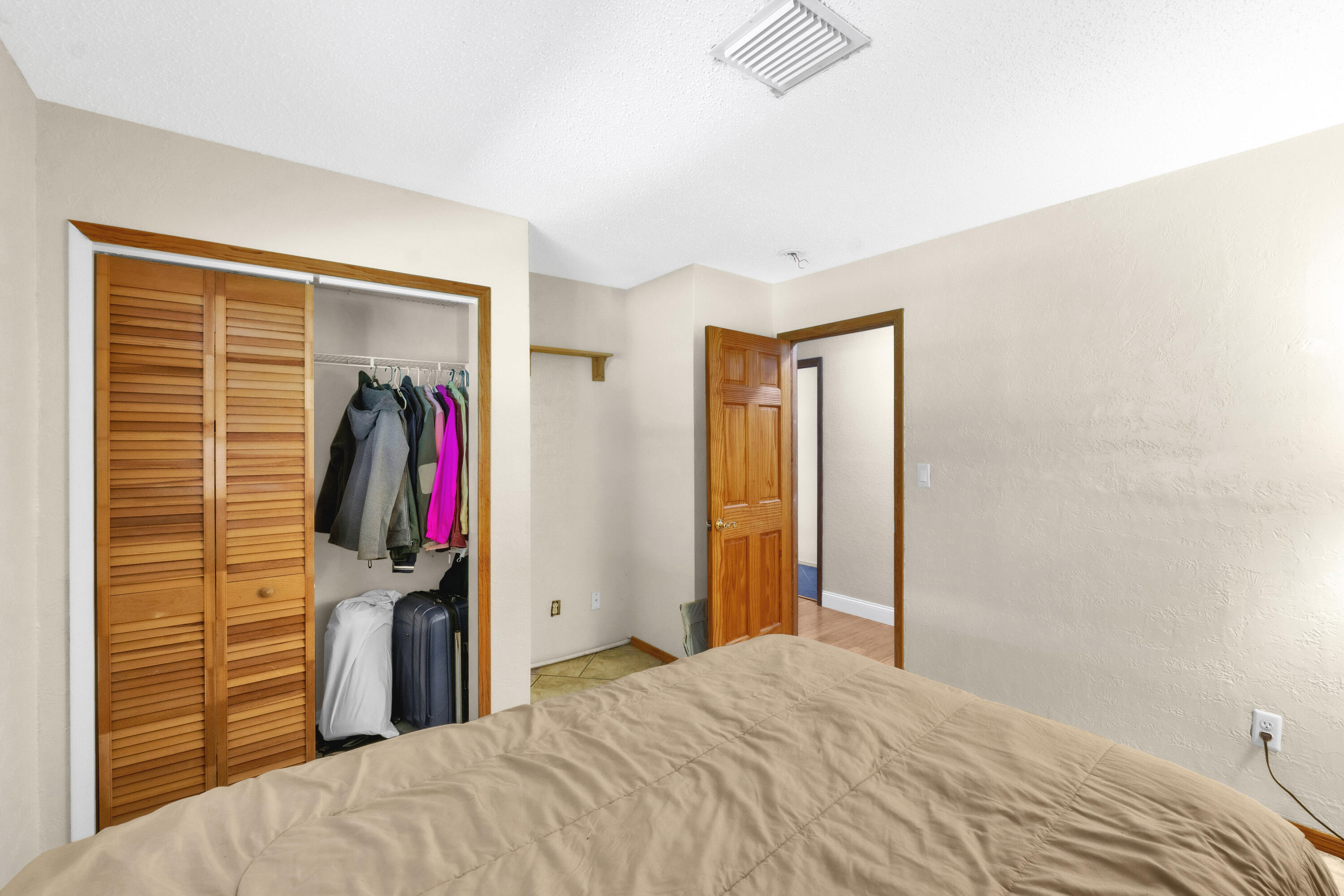 PALM BEACH FARMS CO 3 - Residential