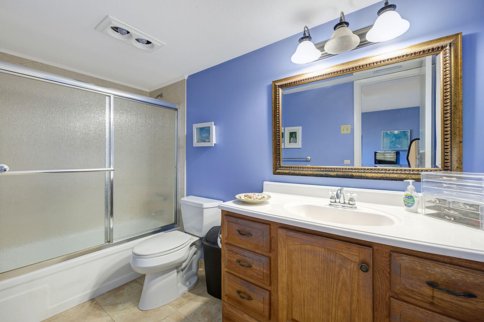 ISLA MERITA CONDOMINIUM I - Residential