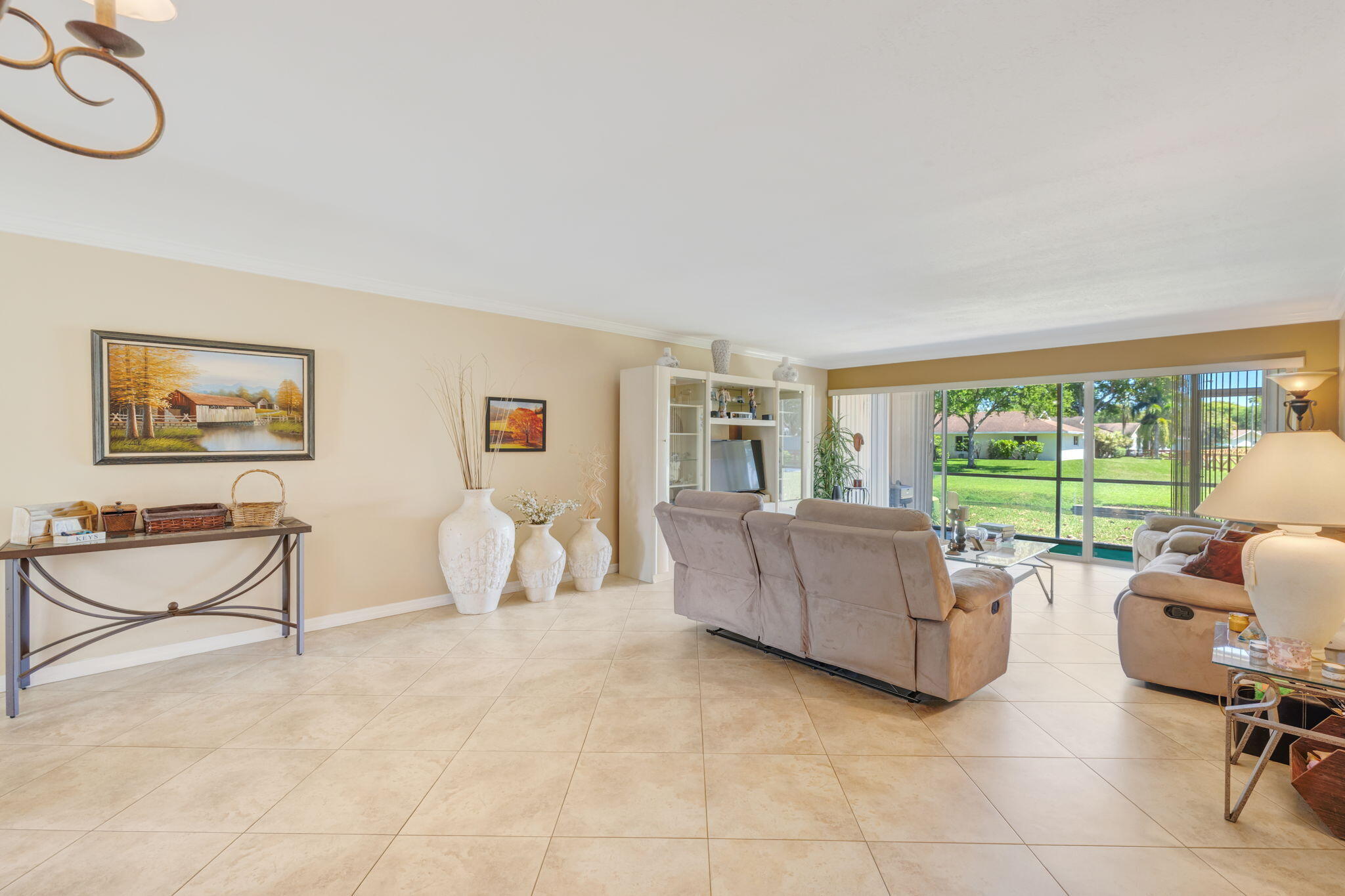 ISLA MERITA CONDOMINIUM I - Residential