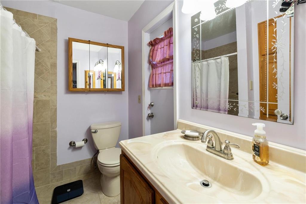 Summer Lake 110-31 B - Residential