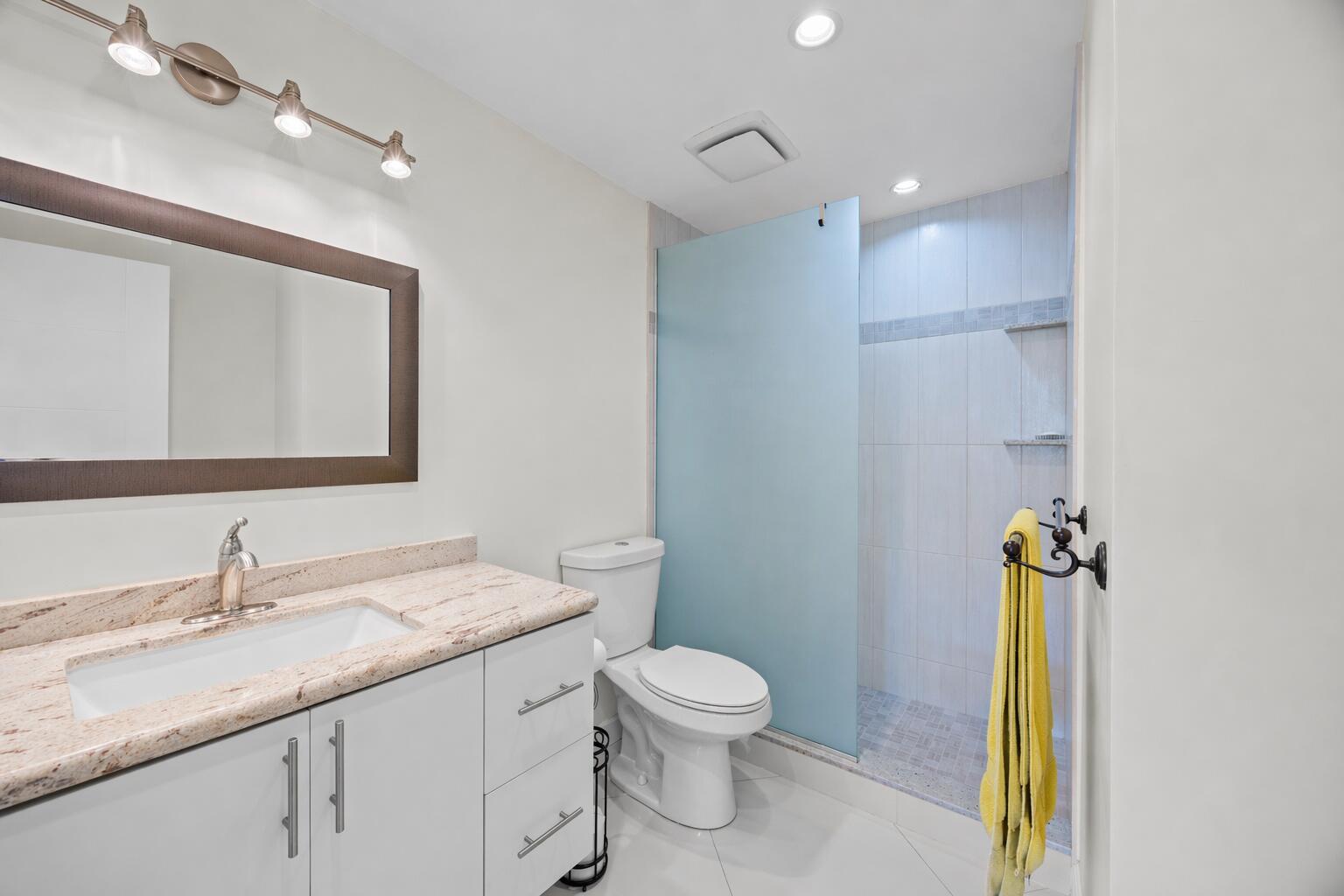 FAIRWAYS RIVIERA CONDO - Residential