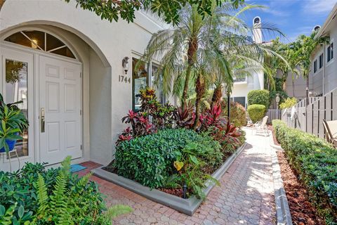 1744 NE 9th St 1744 Fort Lauderdale FL 33304