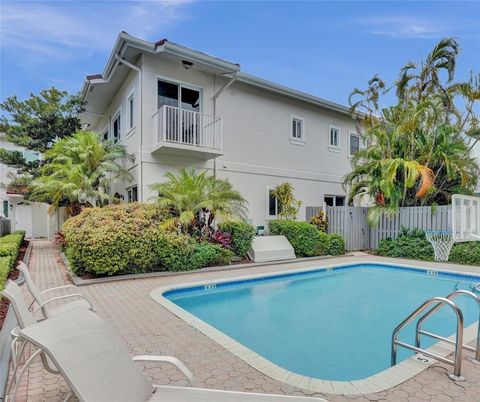 1744 NE 9th Street Fort Lauderdale FL 33304