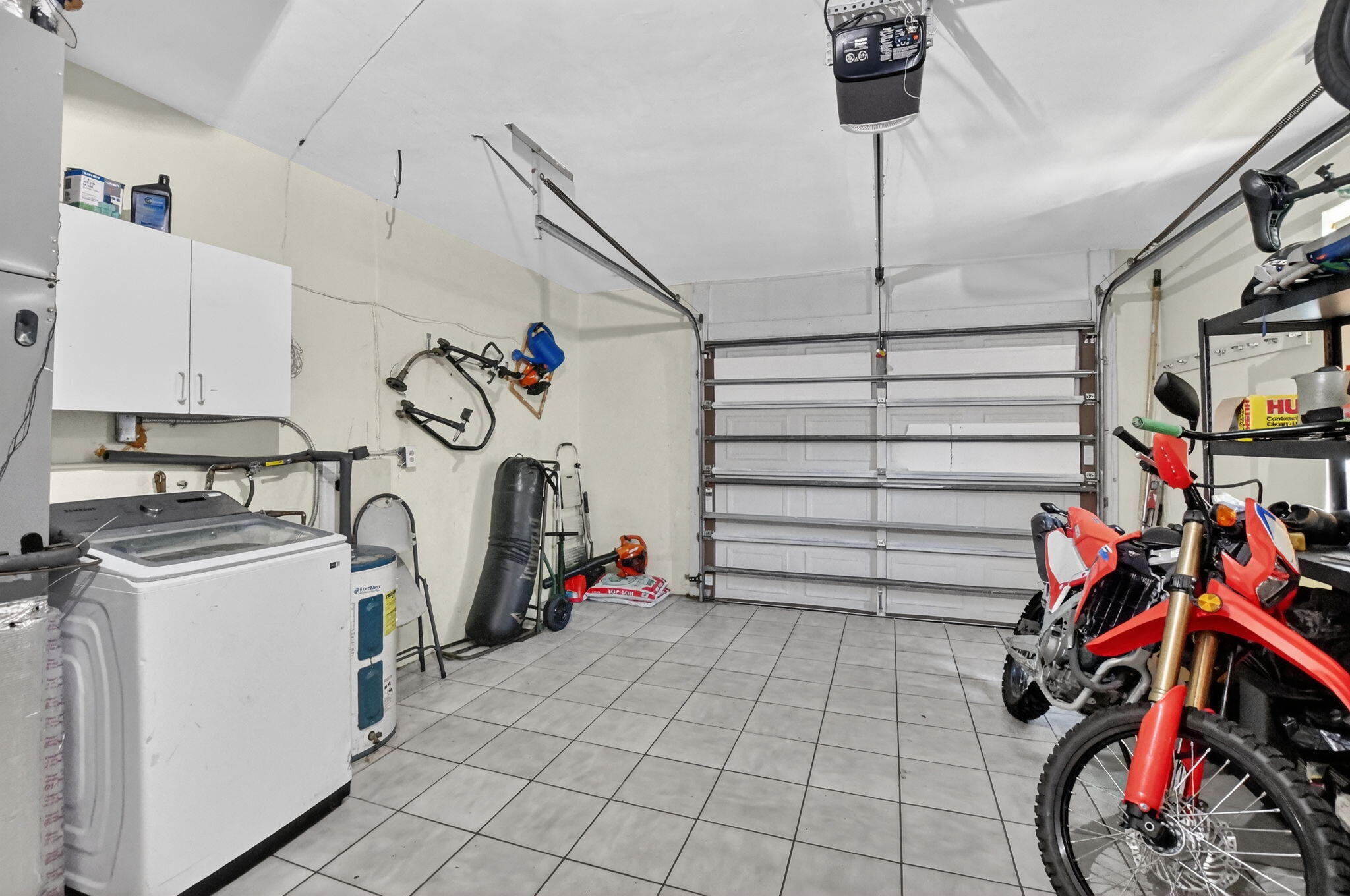 MONTEZ GARDENS - Residential