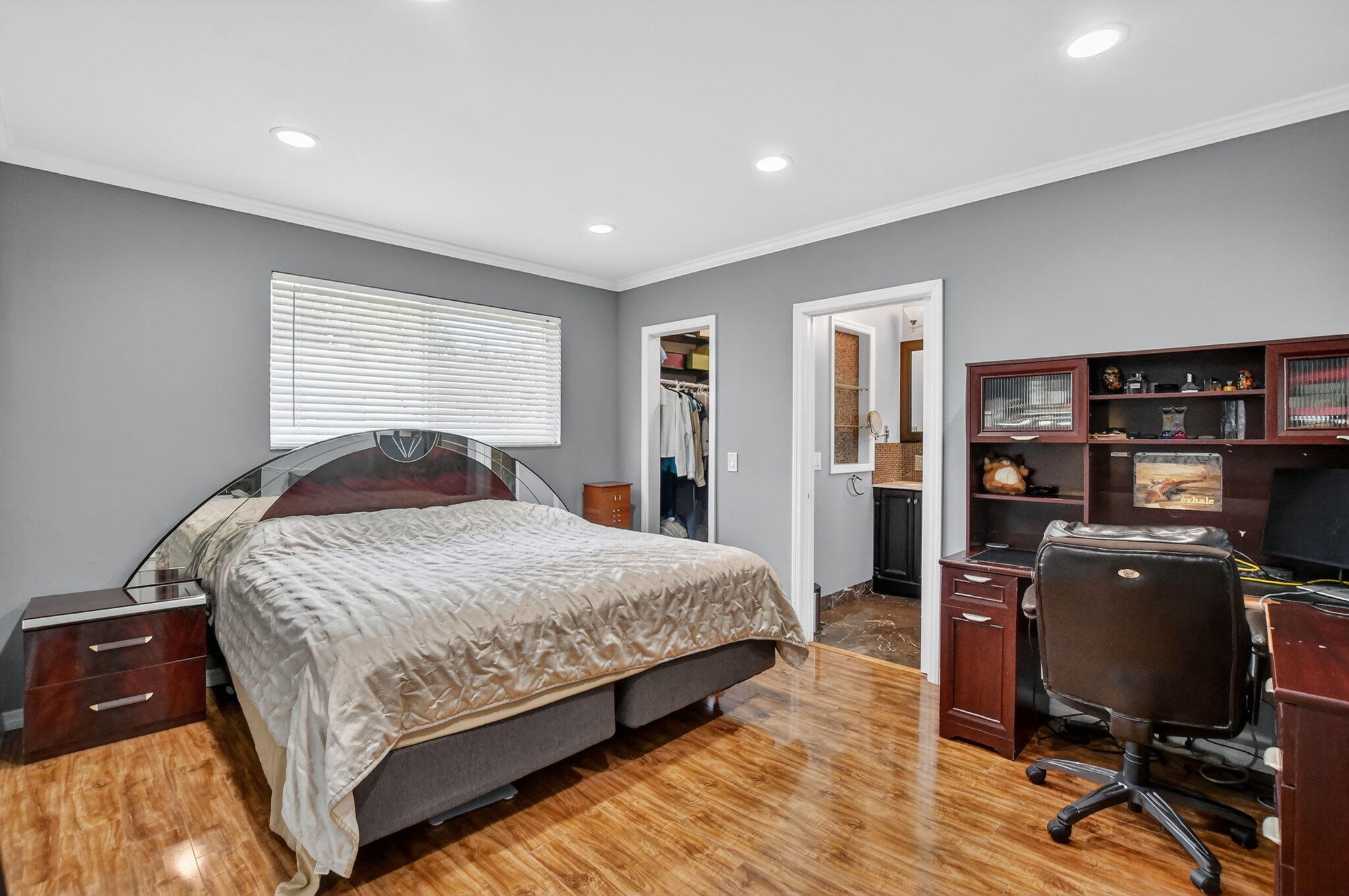 MONTEZ GARDENS - Residential