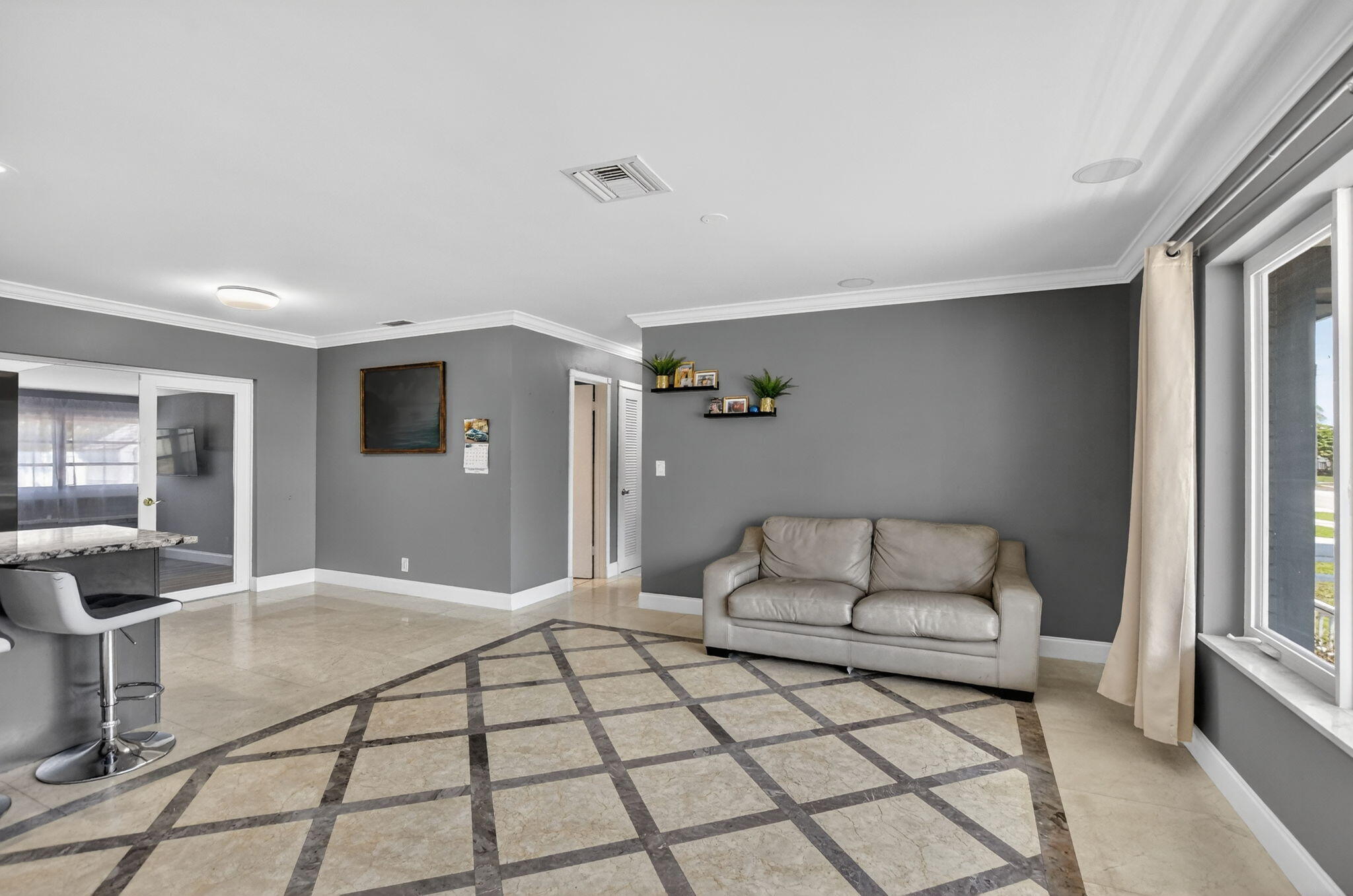 MONTEZ GARDENS - Residential