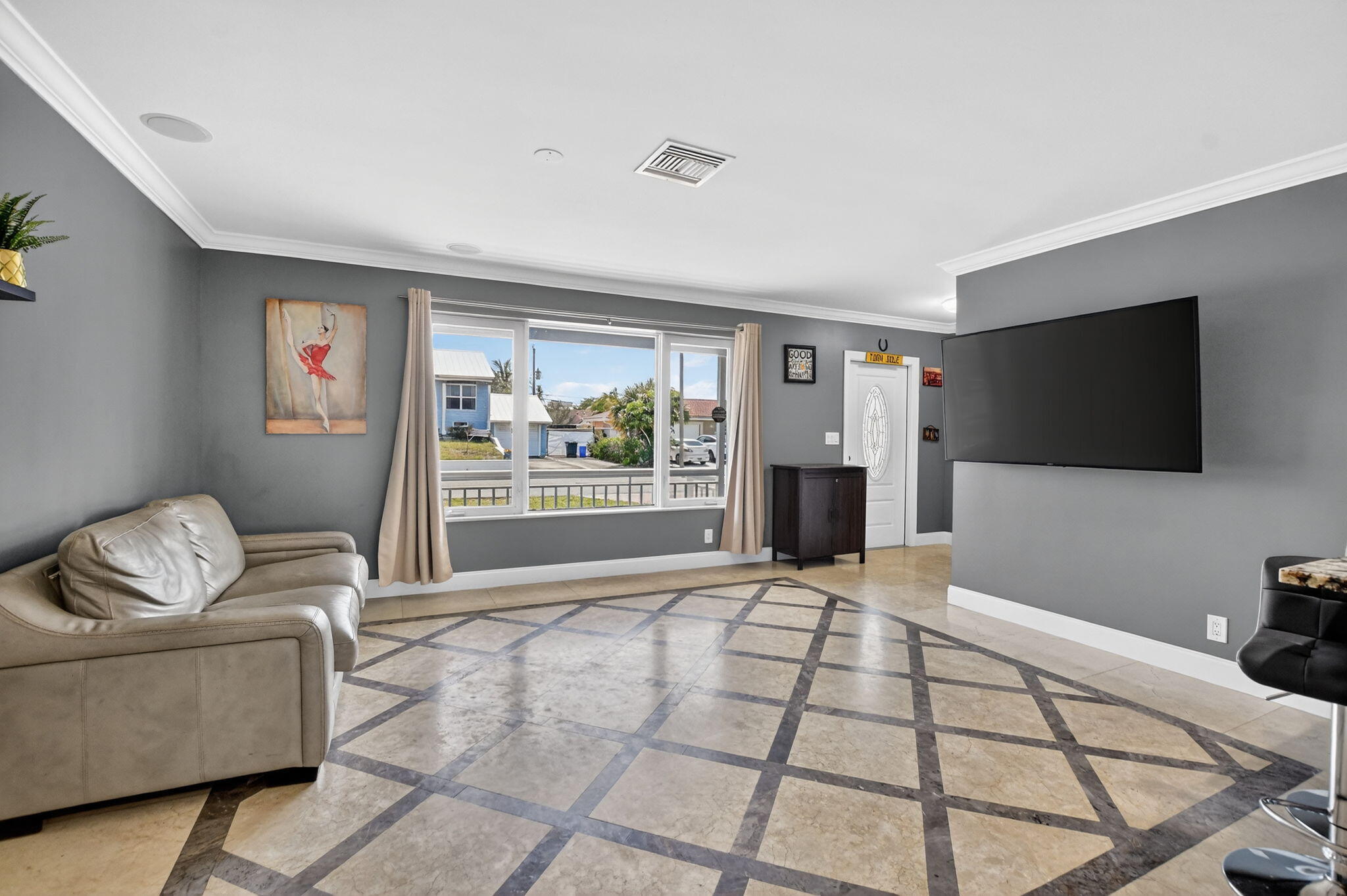 MONTEZ GARDENS - Residential