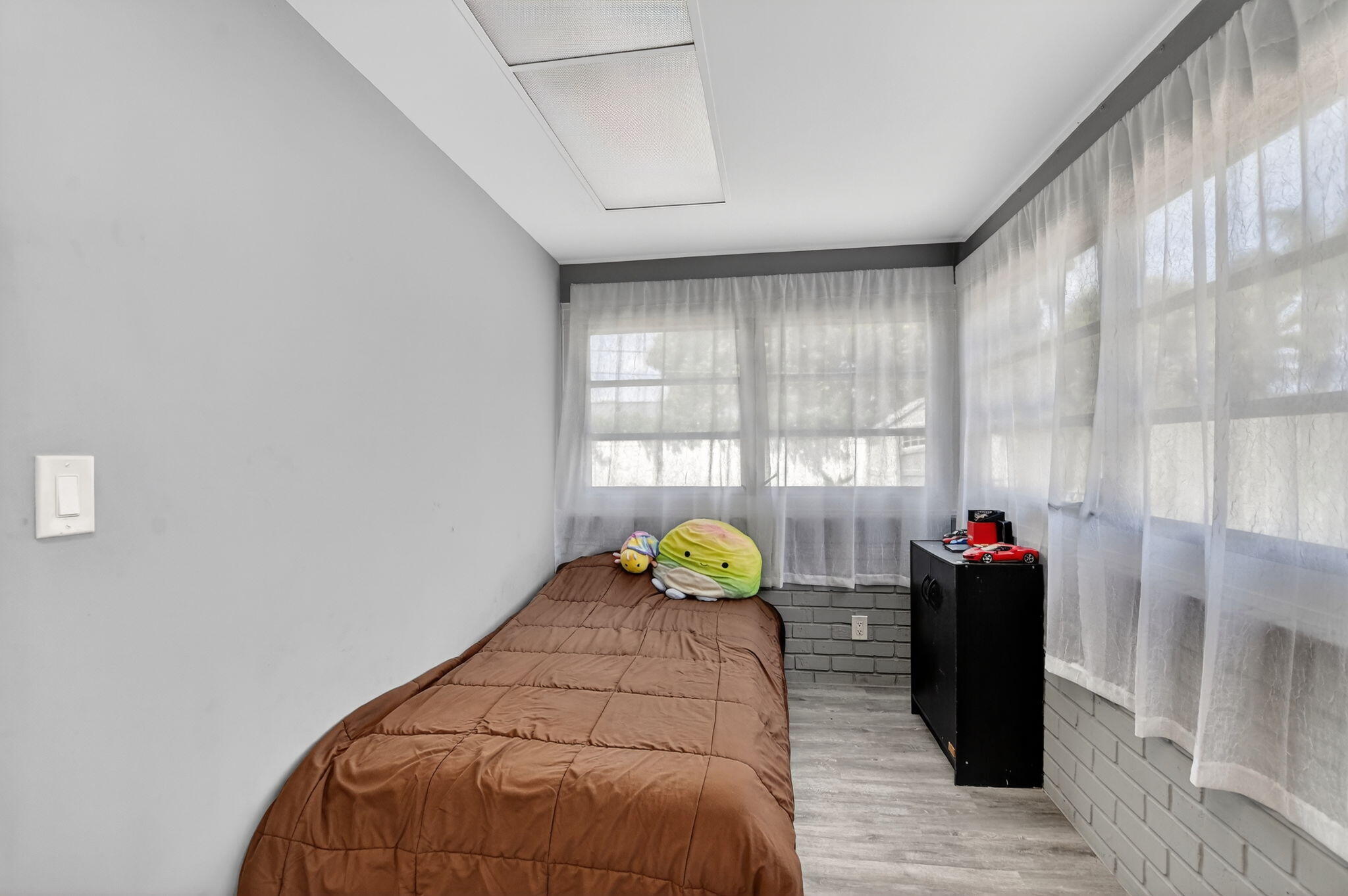 MONTEZ GARDENS - Residential