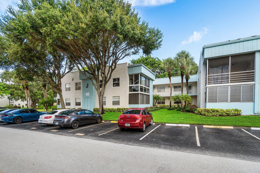 Photo of 434 Normandy J, Delray Beach, FL 33484 (MLS # B26071553)