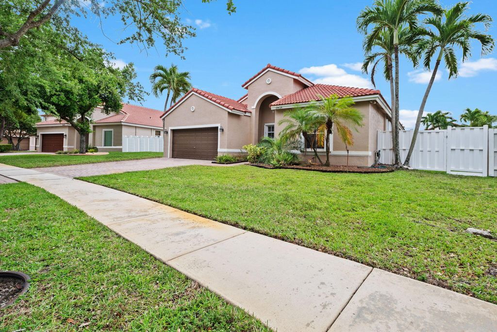 Photo of 19428 SW 27th Street, Miramar, FL 33029 (MLS # B26025138)