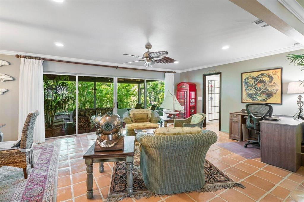 JUPITER INLET BEACH COLON - Residential