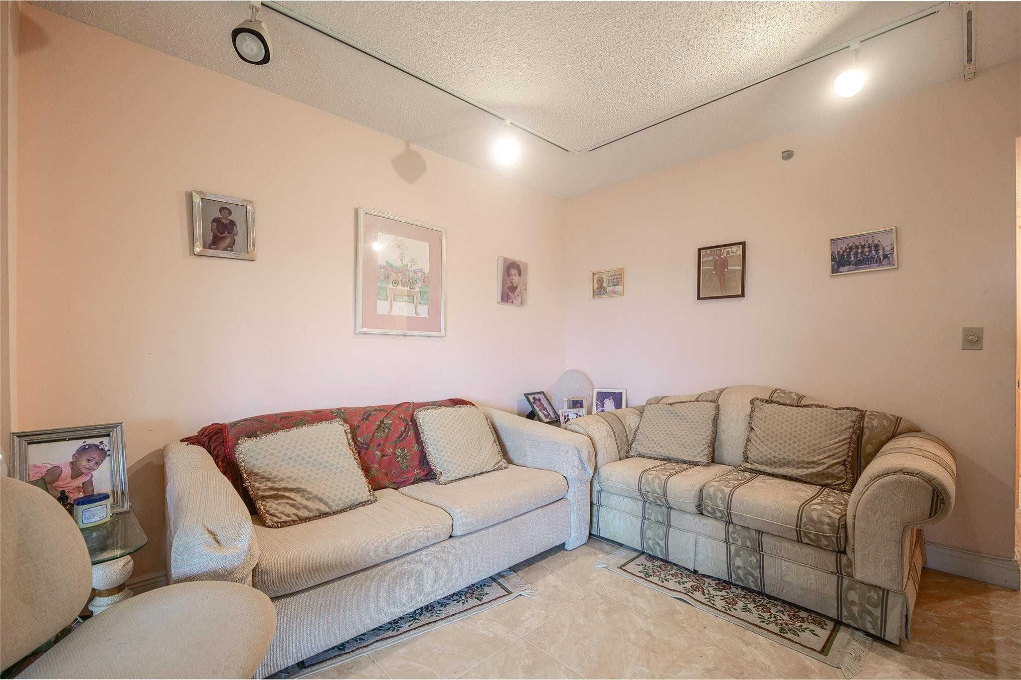 ENVIRON TOWERS - Residential