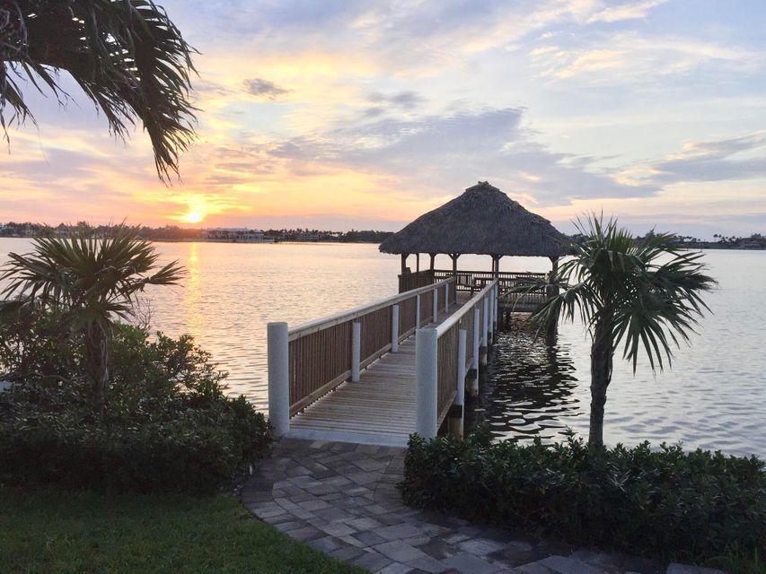 View photos, virtual tours, details... 8200 Lakeshore 4060 Drive 4060