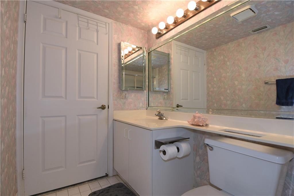 Sunrise Lakes - Residential