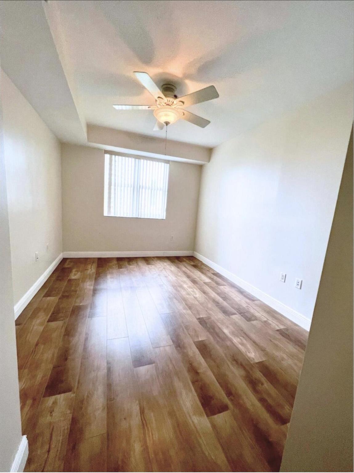 TURNBERRY VILLAGE SOUTH T - Residential Lease