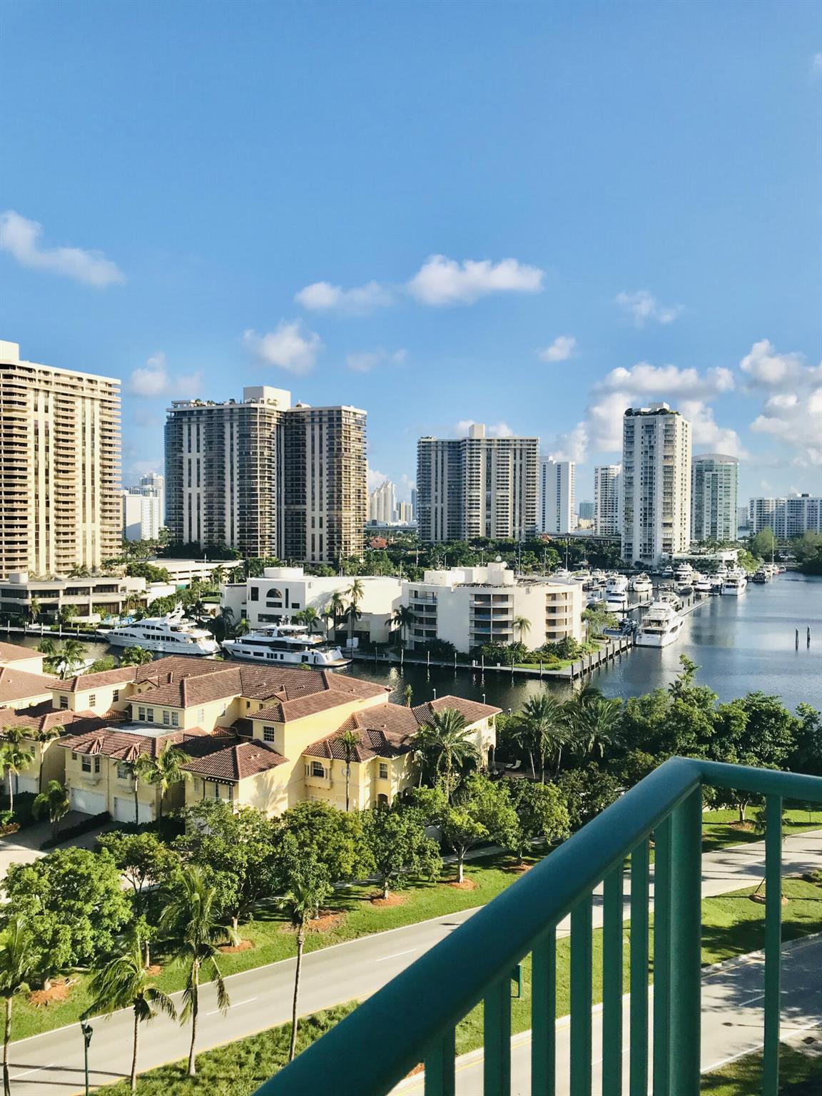 TURNBERRY VILLAGE SOUTH T - Residential Lease