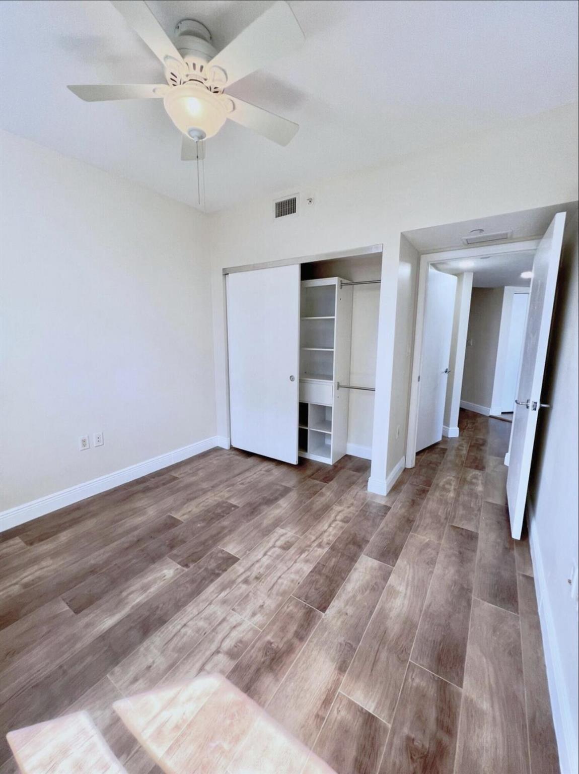 TURNBERRY VILLAGE SOUTH T - Residential Lease