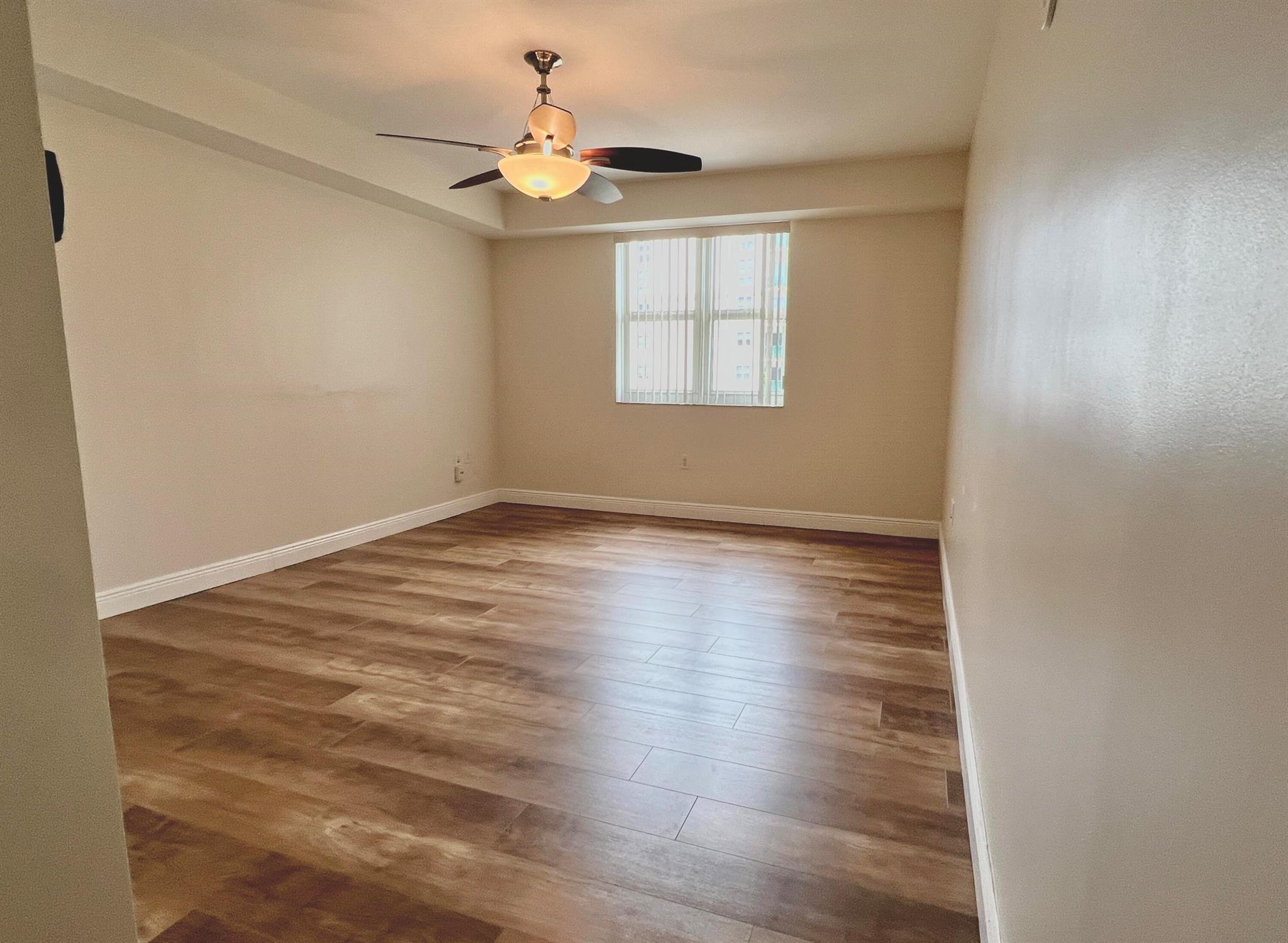 TURNBERRY VILLAGE SOUTH T - Residential Lease