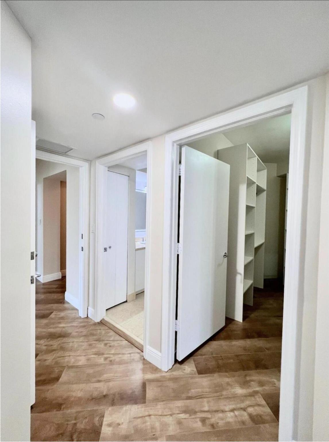 TURNBERRY VILLAGE SOUTH T - Residential Lease