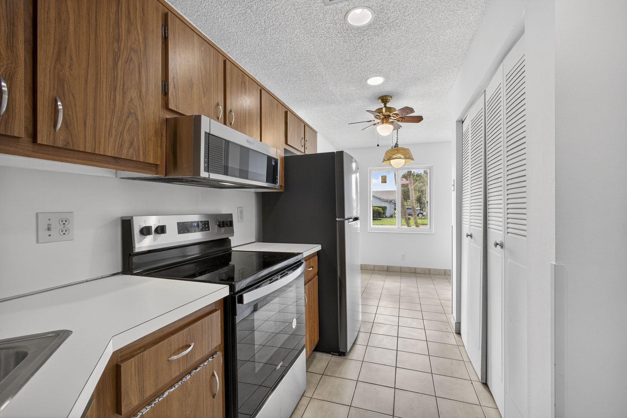 Cypress Lakes - Residential