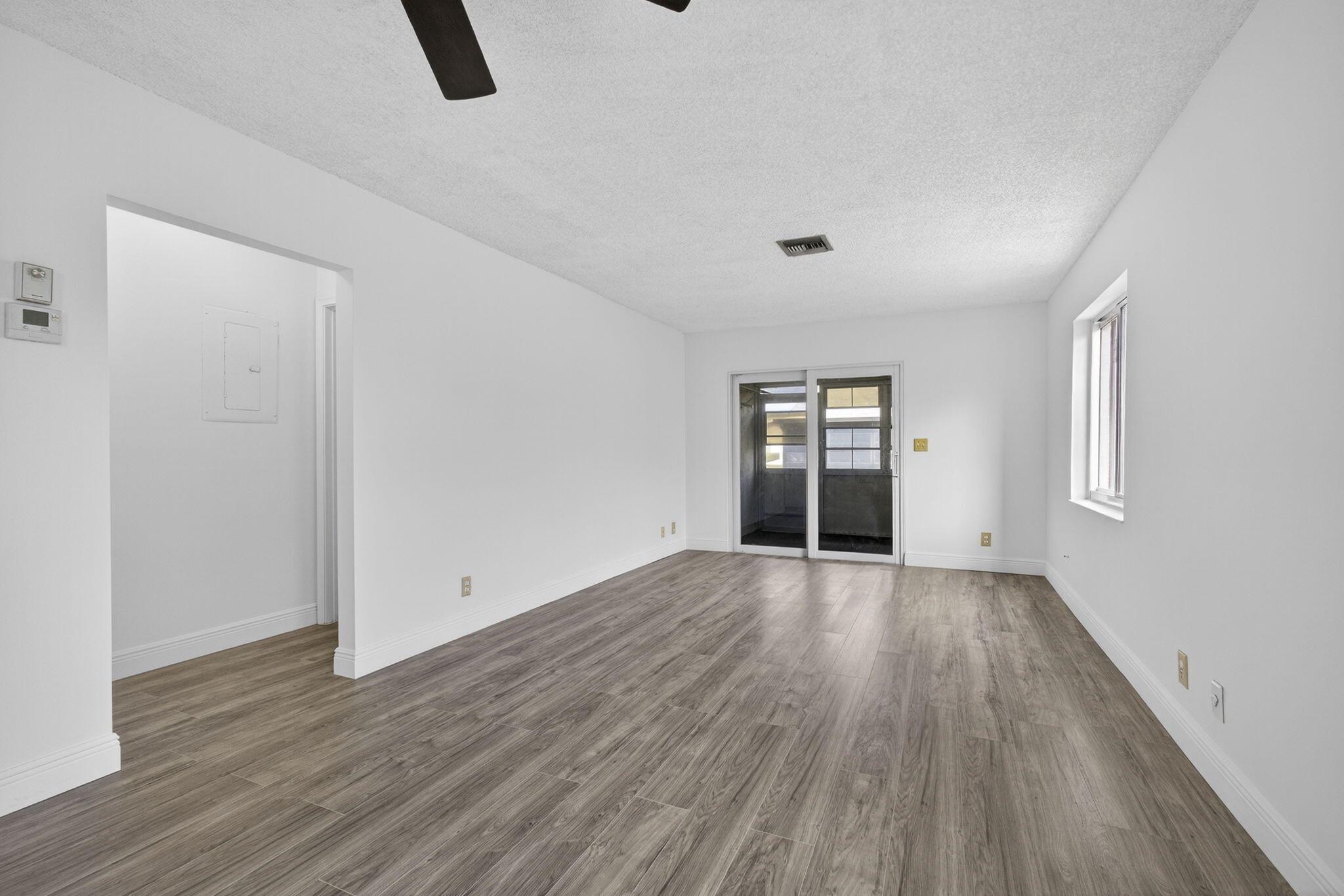 Cypress Lakes - Residential