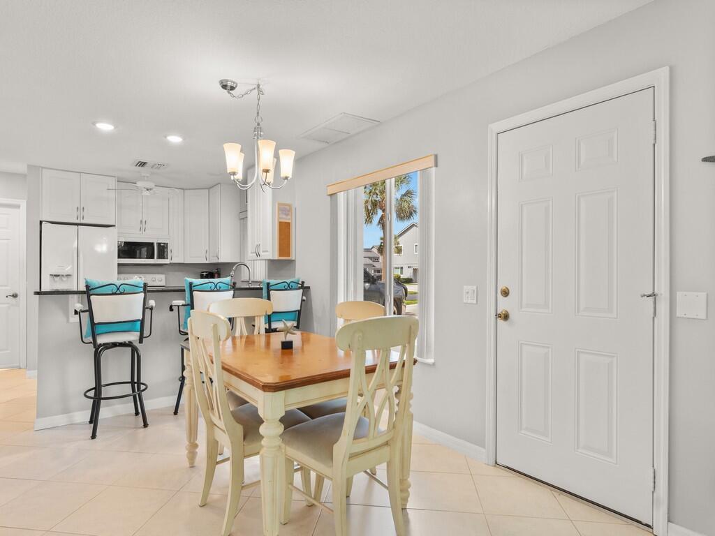 4949 N Highway A1a 54