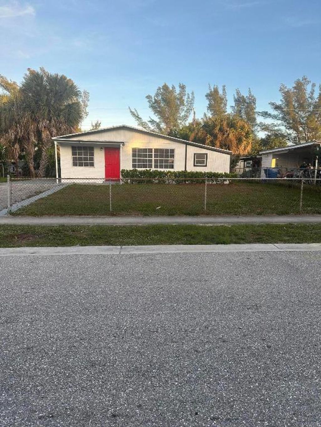 Photo of 1210 Avenue R, Riviera Beach, FL 33404 (MLS # R11139047)