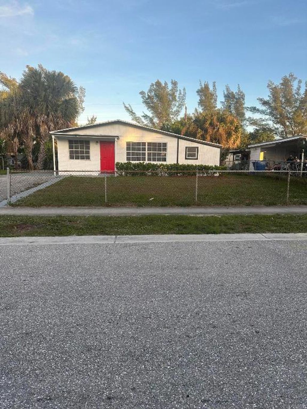 Photo of 1210 Avenue R, Riviera Beach, FL 33404 (MLS # R11139047)
