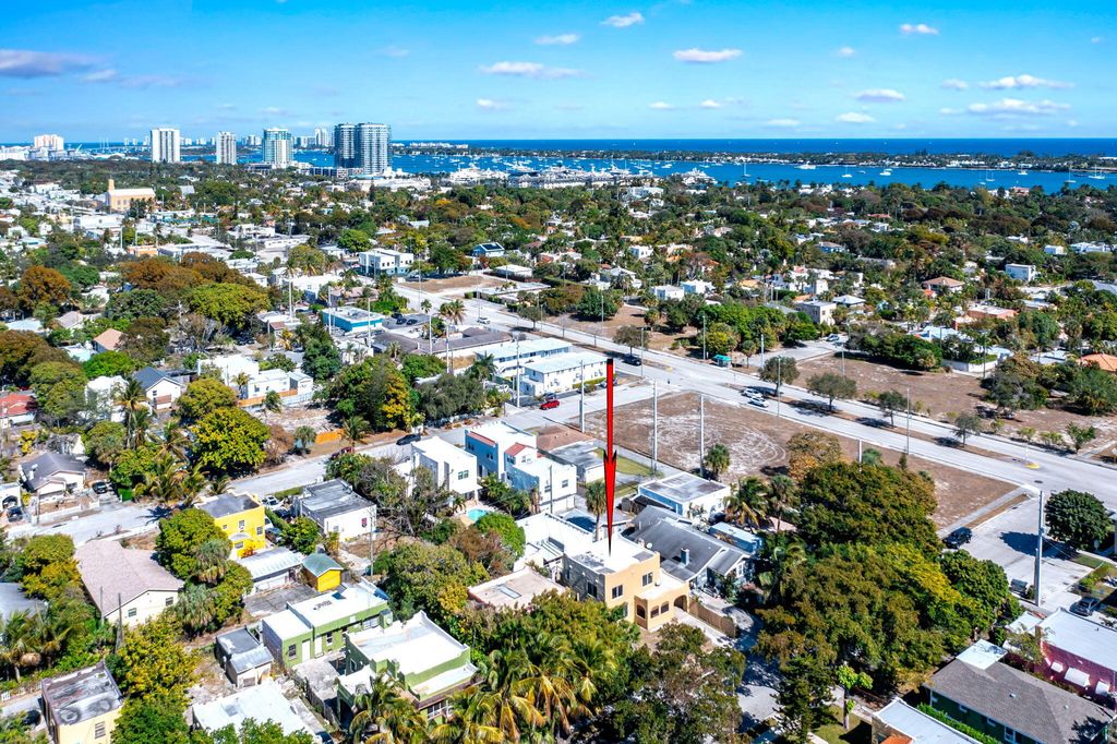 Photo of 619 30th Street, West Palm Beach, FL 33407 (MLS # R11162565)