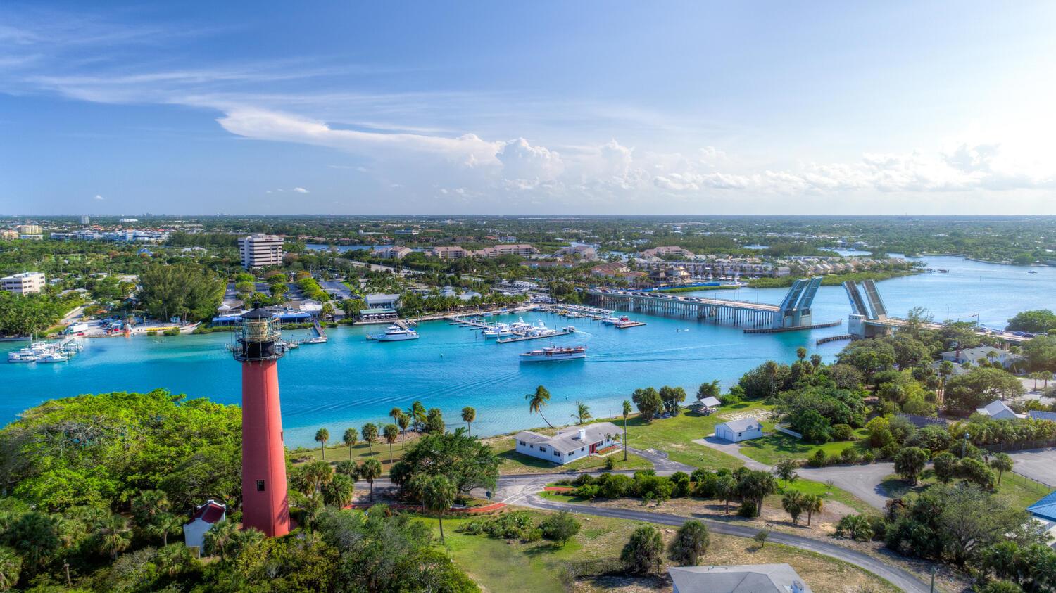 SHORE CLUB APTS A INC - Residential Lease