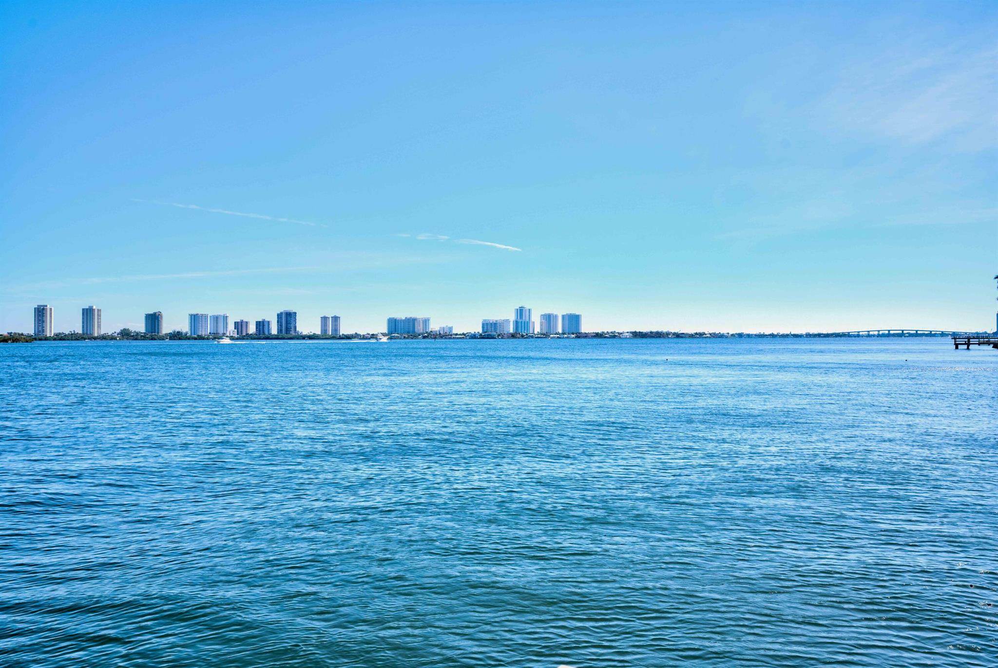 SHORE CLUB APTS A INC - Residential Lease