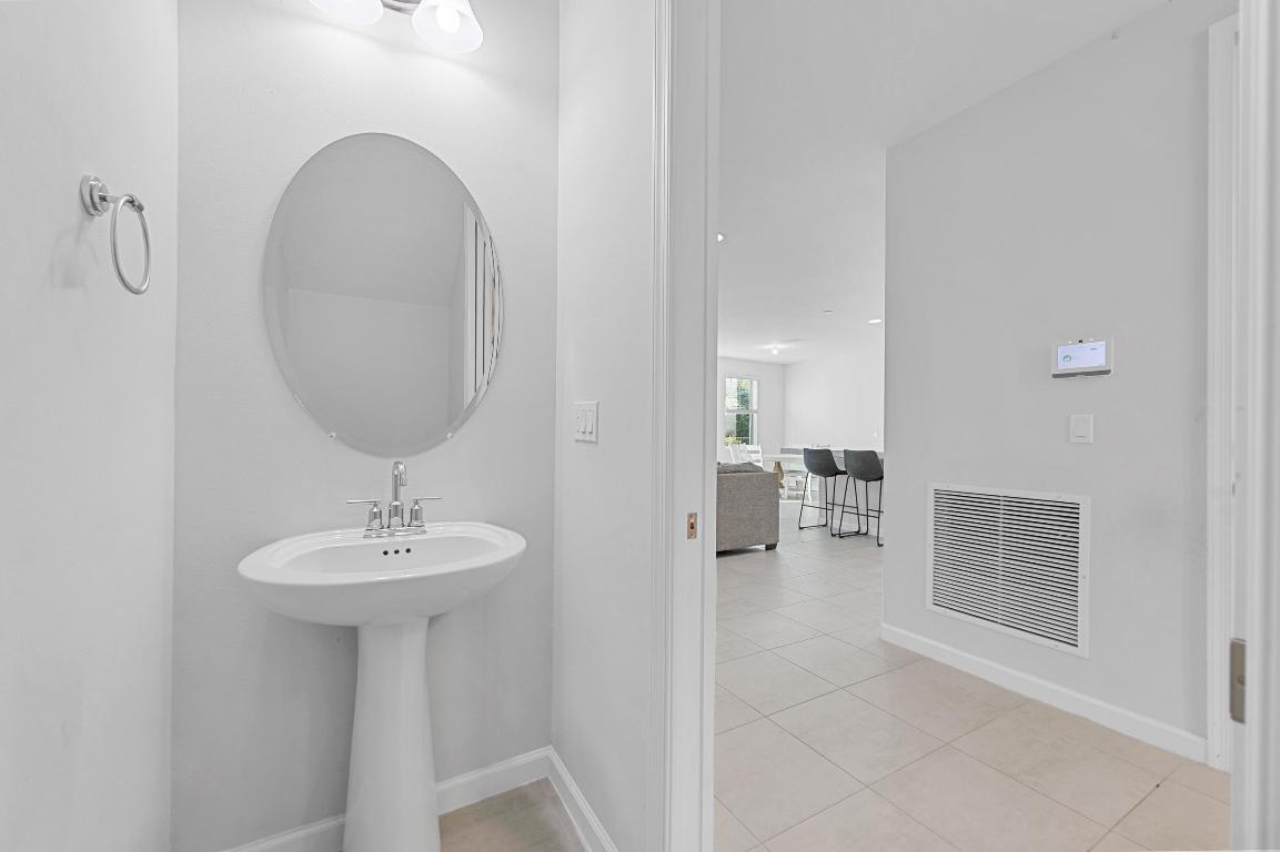 CROSSINGS OF WESTLAKE - Residential