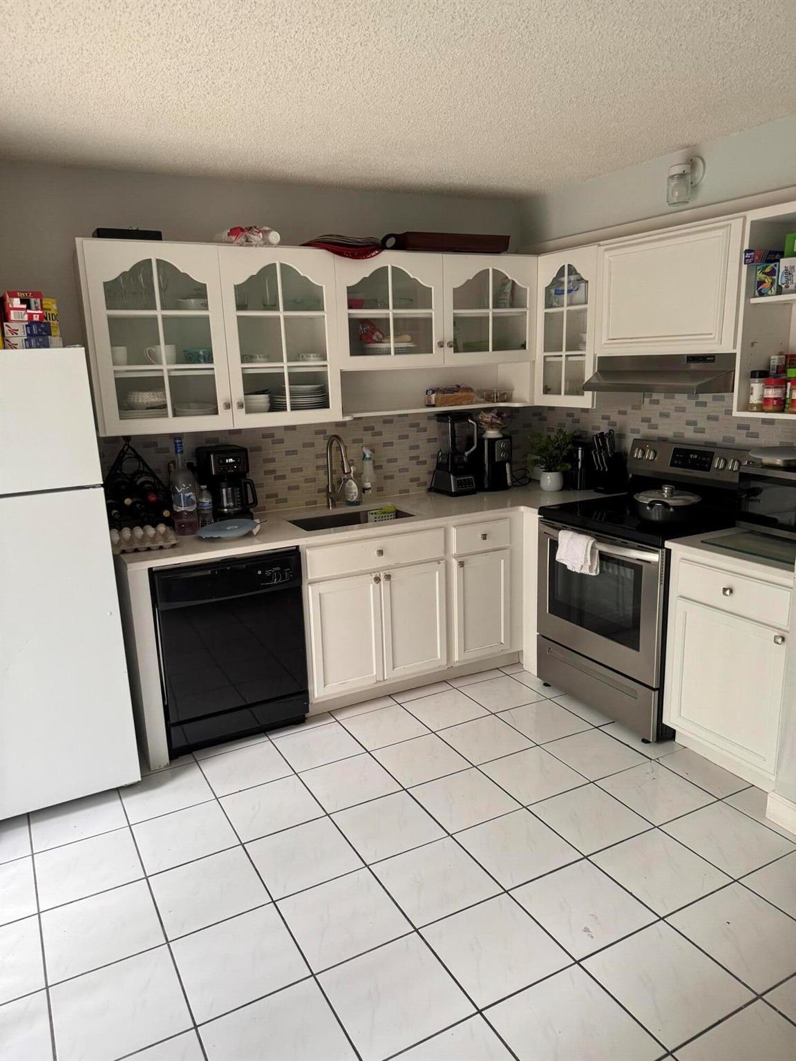 1684 Forest Lakes Circle
