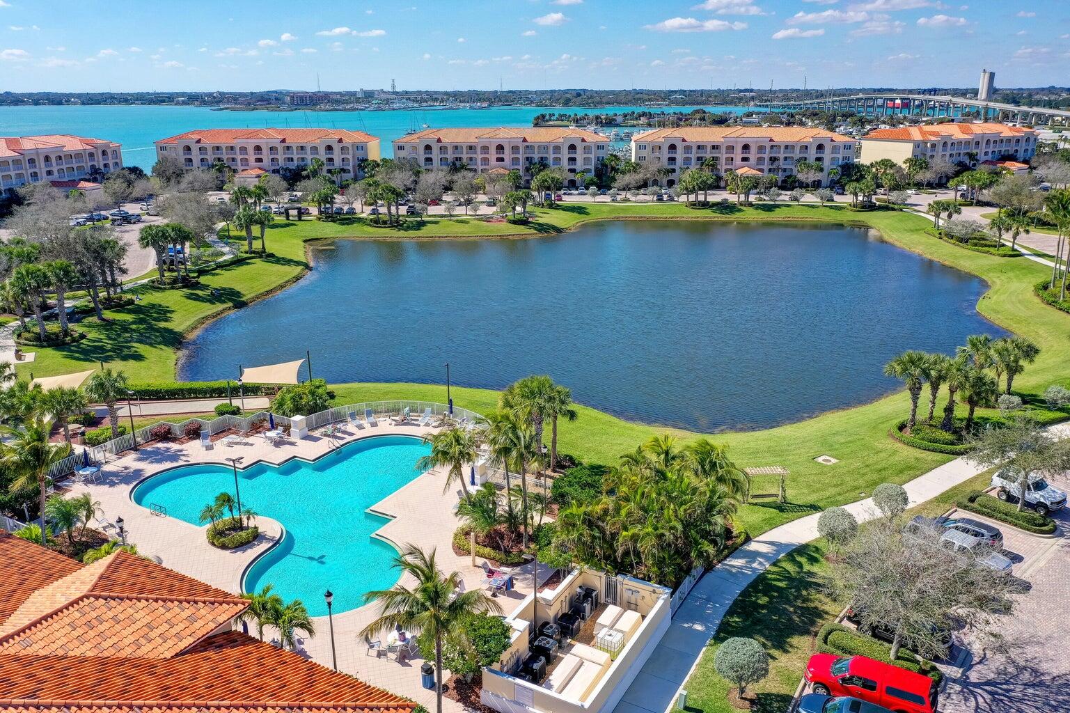 HARBOUR ISLE AT HUTCHINSON ISLAND WEST, A CONDOMIN - Residential