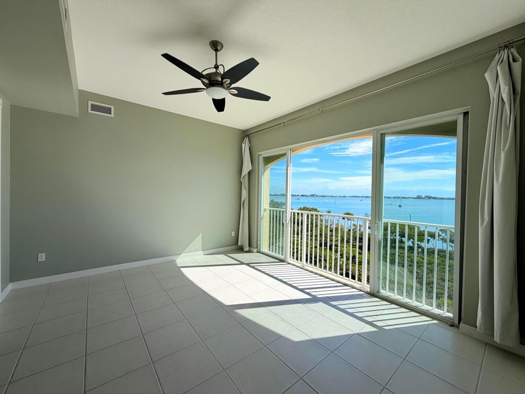 Photo of 29 Harbour Isle Drive W #Ph01, Hutchinson Island, FL 34949 (MLS # R11159344)