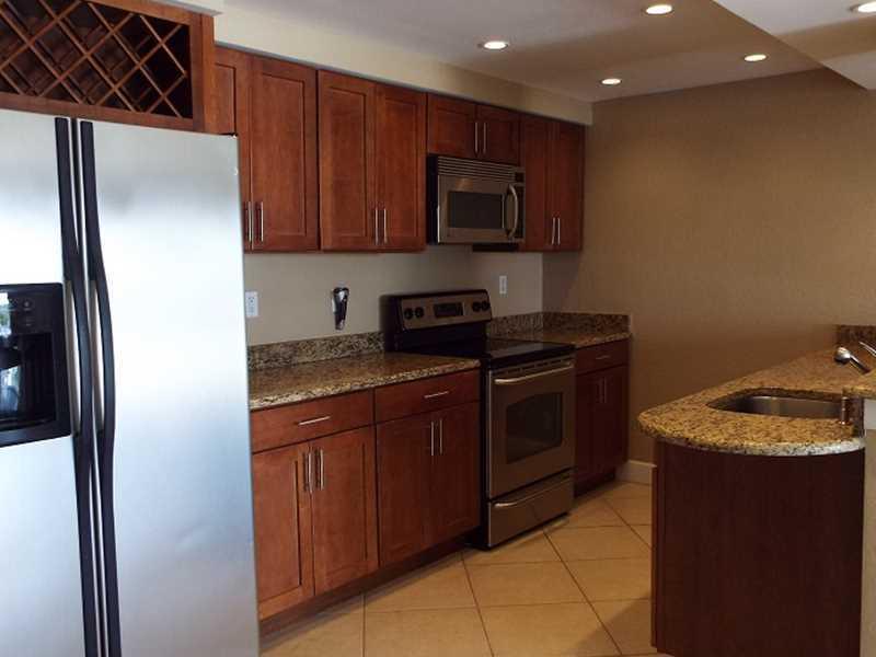 LAUDERDALE TOWER CONDO - Residential Lease