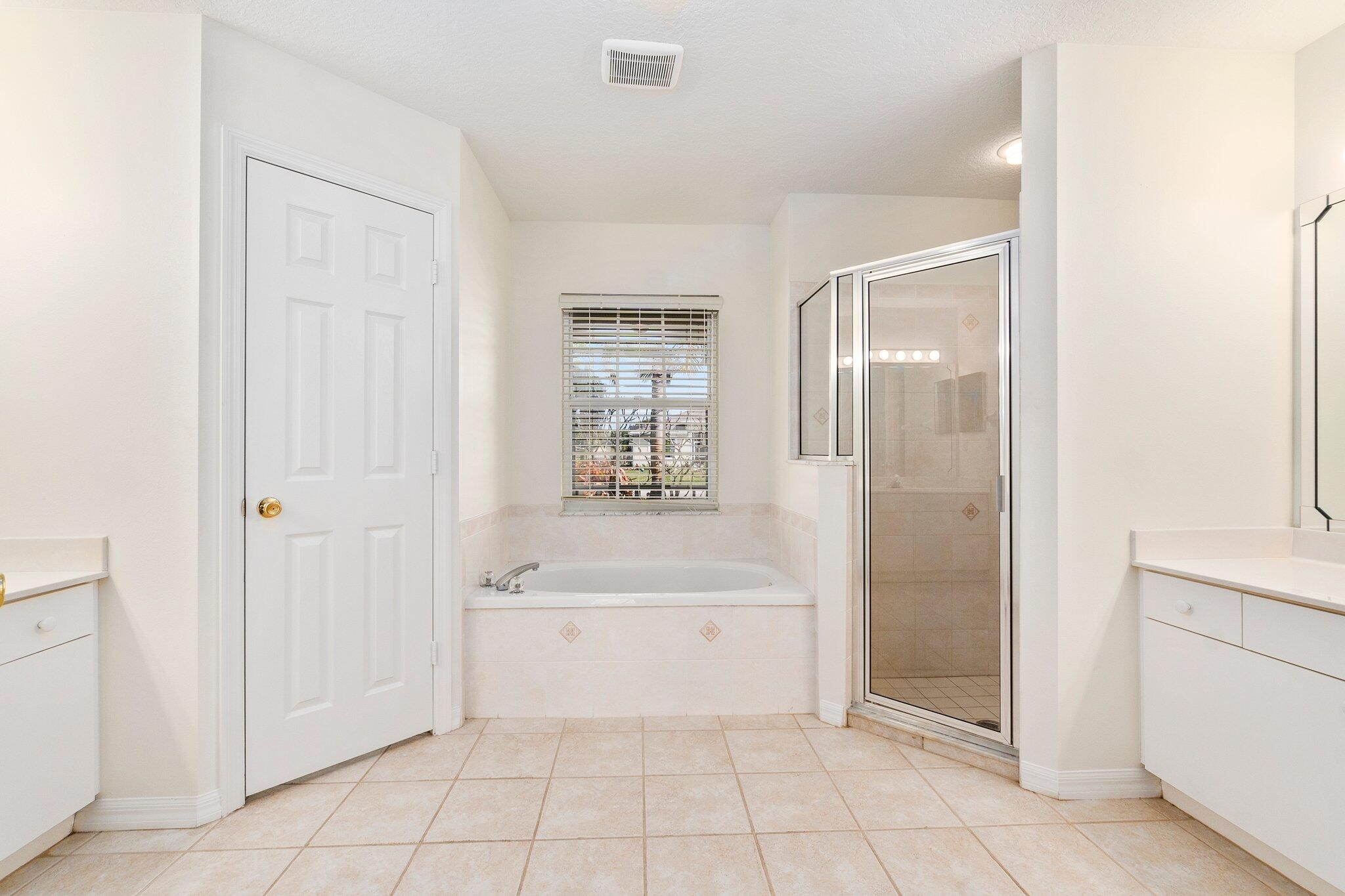 PORT ST LUCIE SECTION 30 - Residential Lease