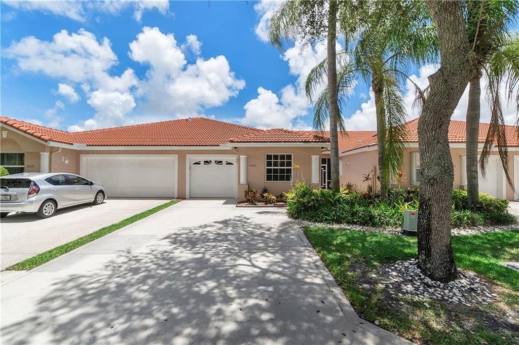 Photo of 18434 VÃ­a Di Sorrento, Boca Raton, FL 33496 (MLS # B26030042)